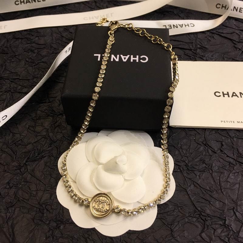 Chanel Necklaces 211